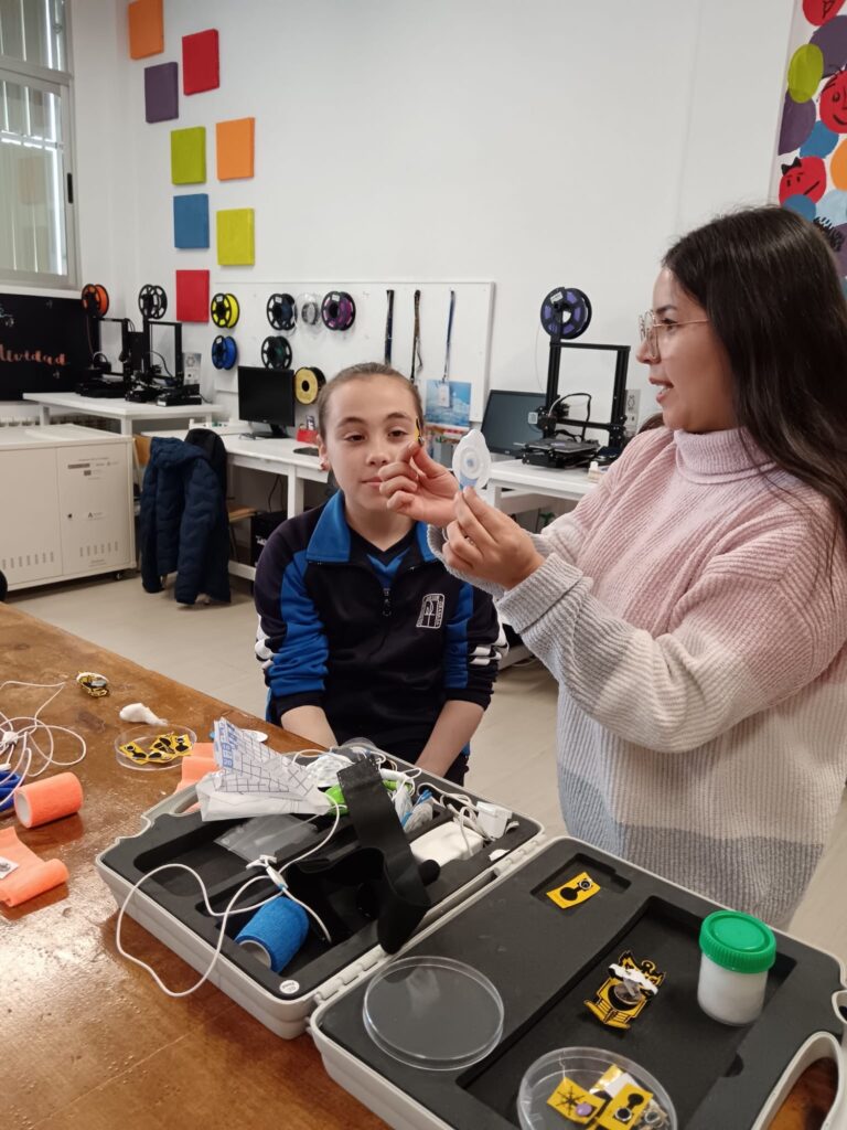 aula de robotica juan xxiii cartuja 8