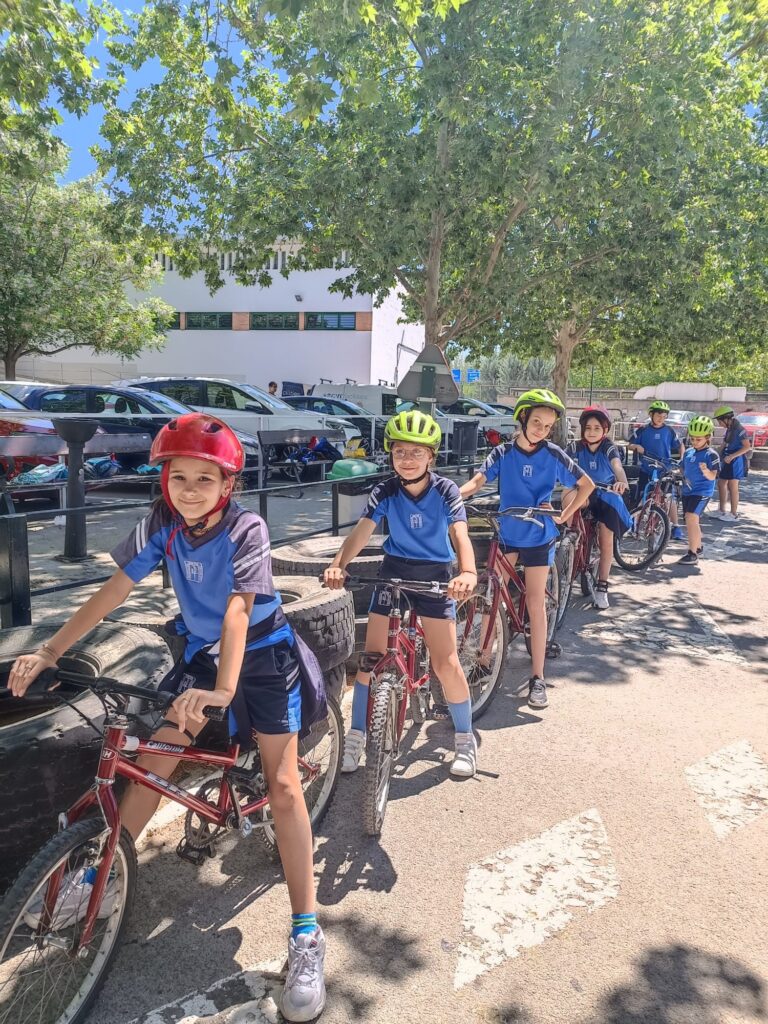 Instalaciones de Educación Primaria en Juan XXIII Cartuja