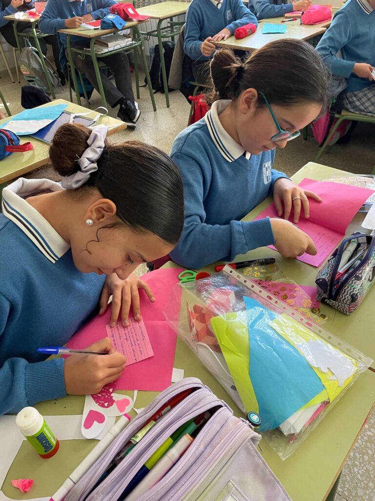 Instalaciones de Educación Secundaria en Juan XXIII Cartuja